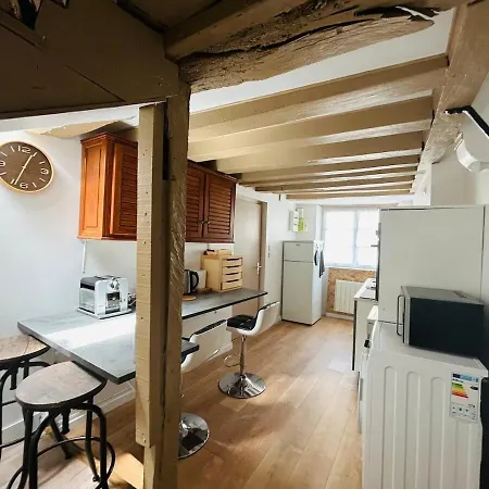 Casa Doutre